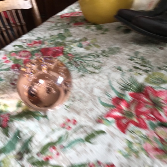 Vintage Glass Paper Weight - Glass Egg Shaped Paper Weight - Desk Paper Weight - Picture 4 of 6